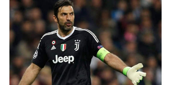 Gianluigi Buffon velger å trekke seg i meningsfull august
